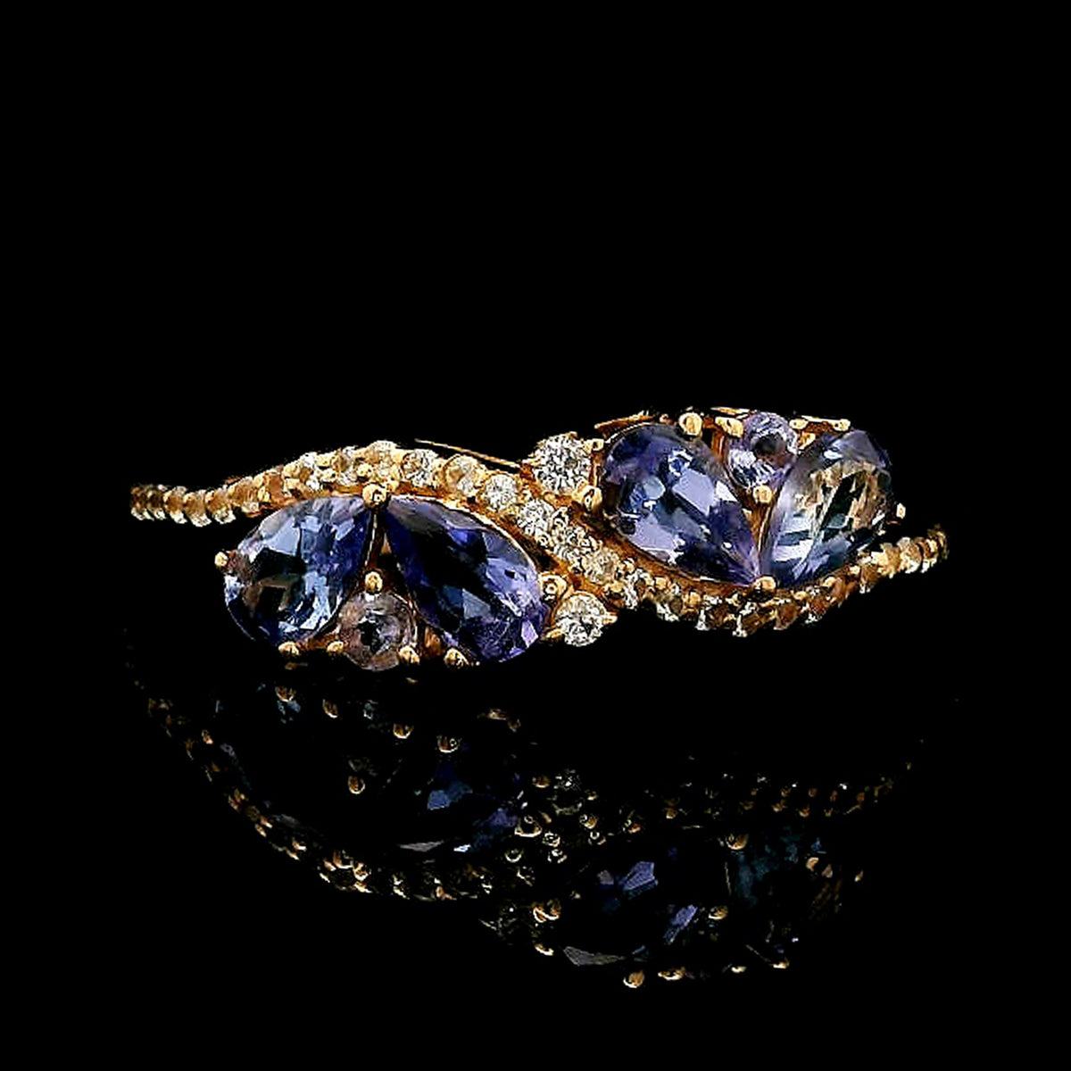 1.00 Ct Pear Tanzanite 14K Gold Ring
