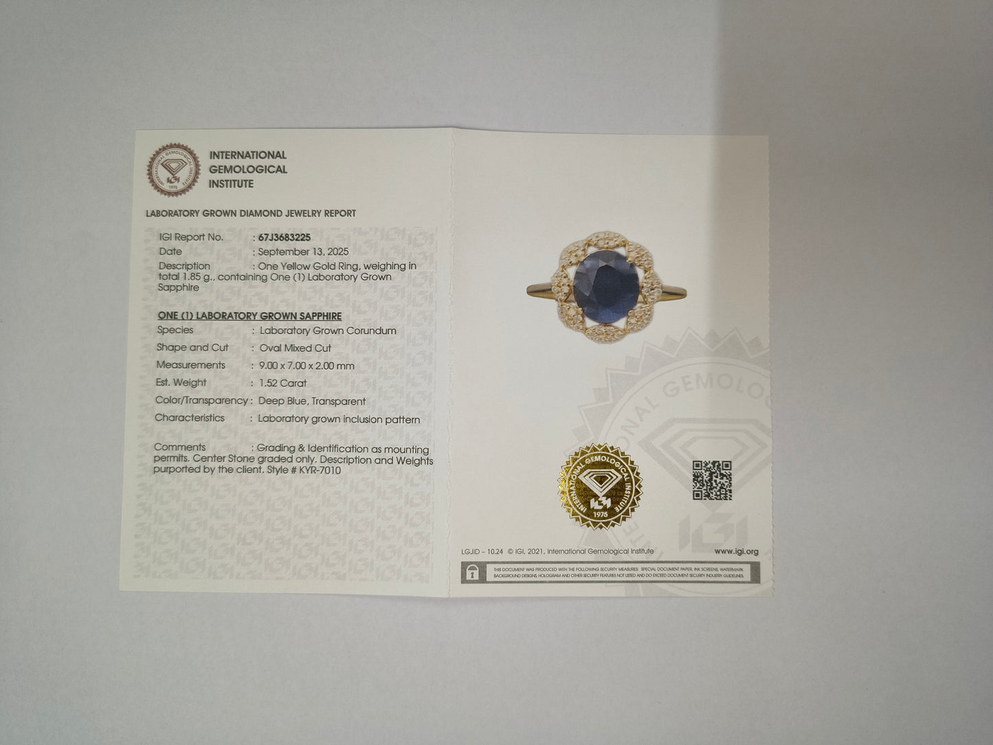 1.67 Ct Oval Mixed Cut Lab Grown Sapphire 14K Gold Ring
