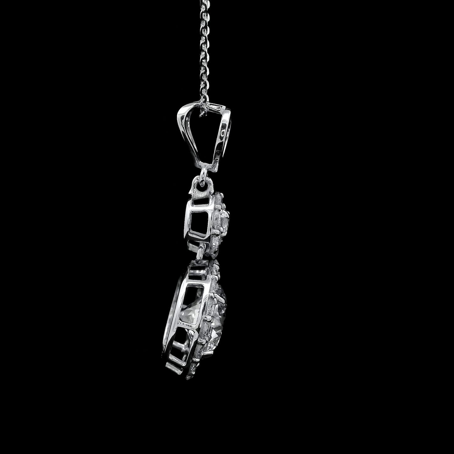 2.19 Carats Lab Grown Diamond 14K Gold Pendant