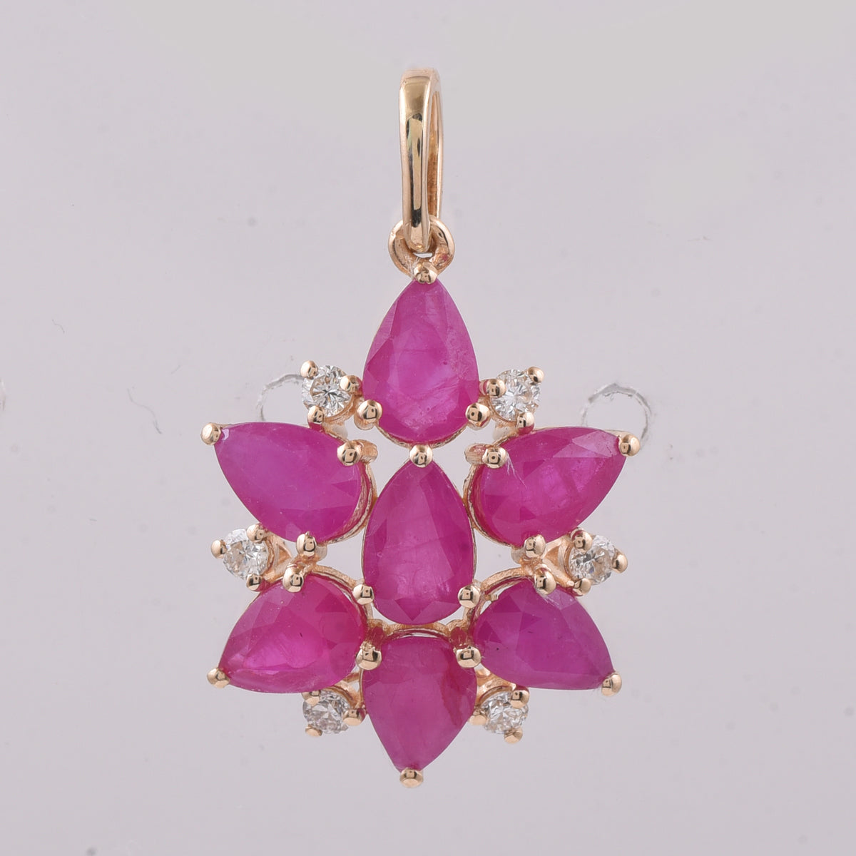 3.52 Ct Pear Natural Ruby 14K Gold Pendant