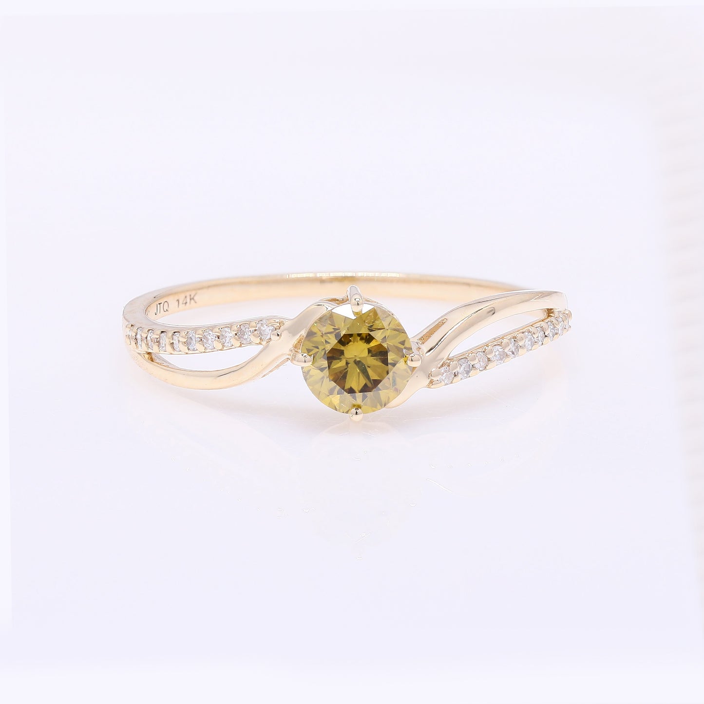 0.60 Ct Round Yellow Diamond 14K Gold Ring