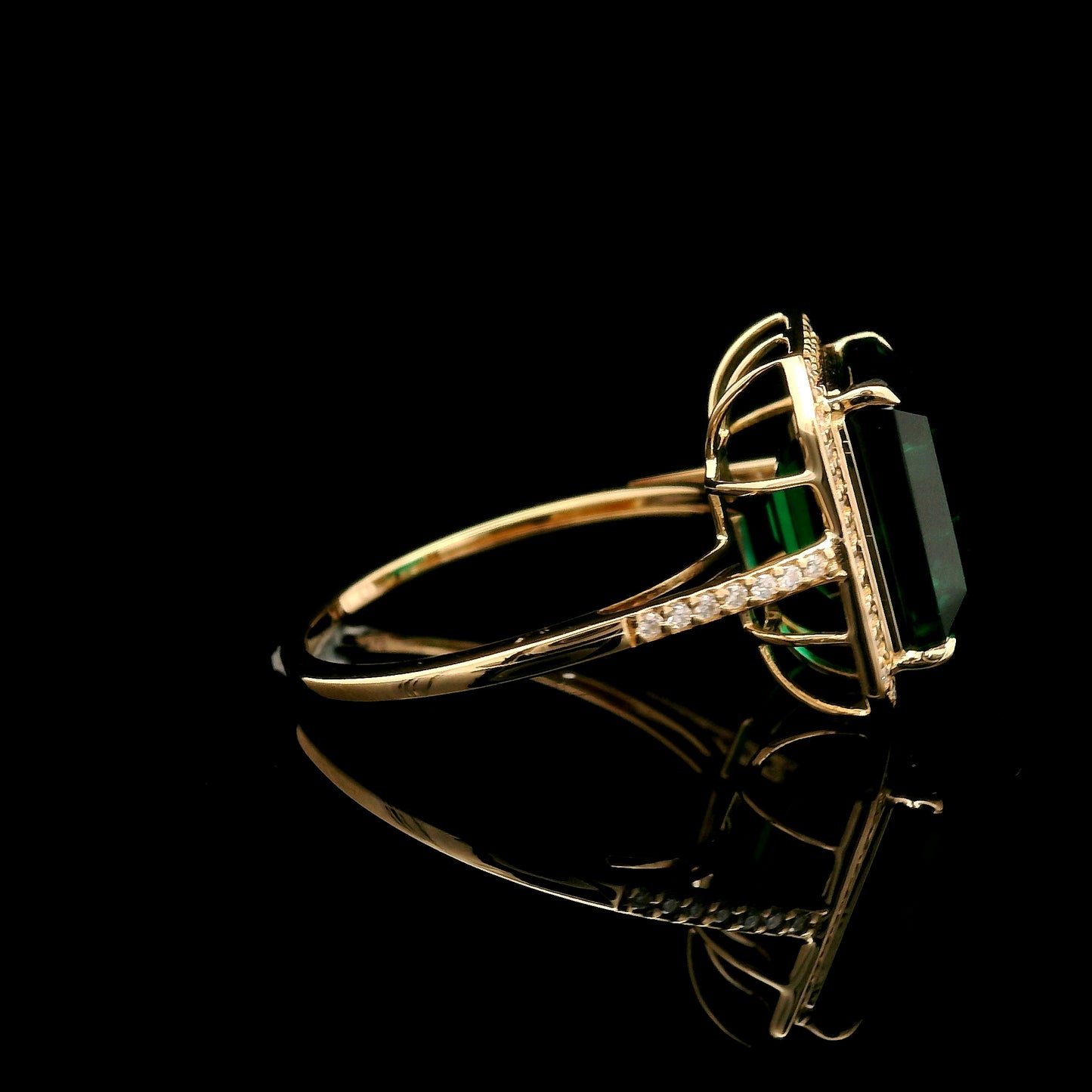 5.74 Ct Emerald Cut Lab Grown Emerald 14K Gold Ring