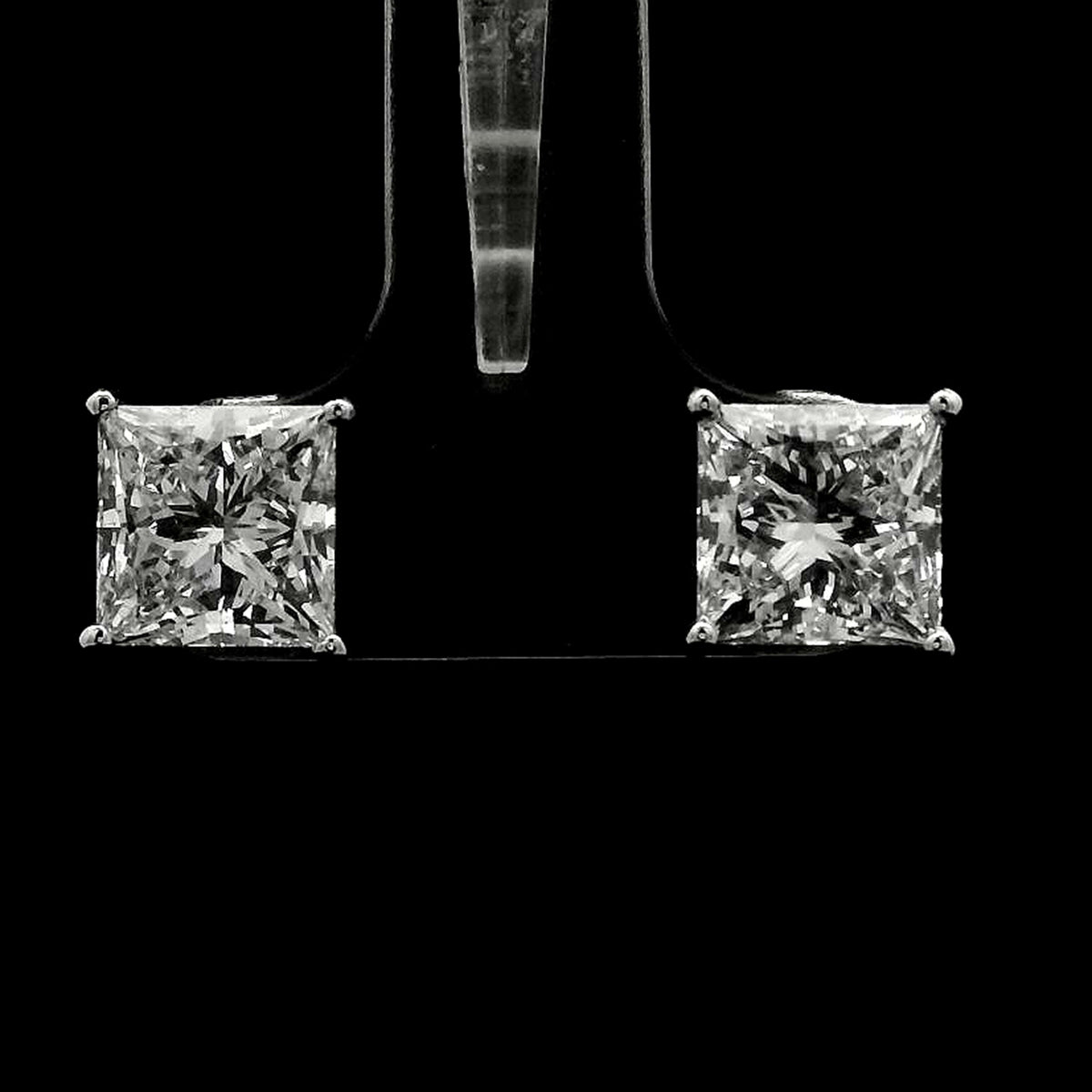 3.72 Carats Lab Grown Diamond 14K Gold Earrings