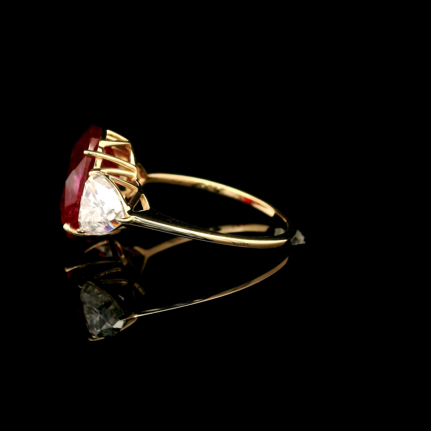 7.14 Ct Oval Mixed Cut Lab Grown Ruby 14K Gold Ring