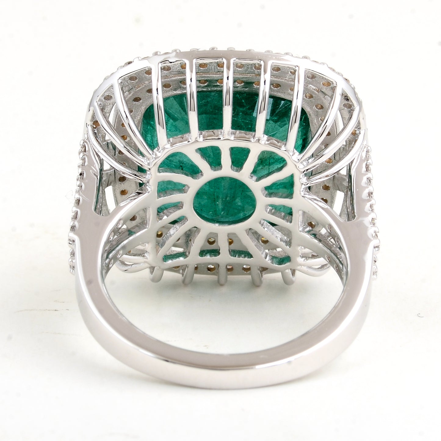 13.34 Carats Emerald 14K Gold Ring