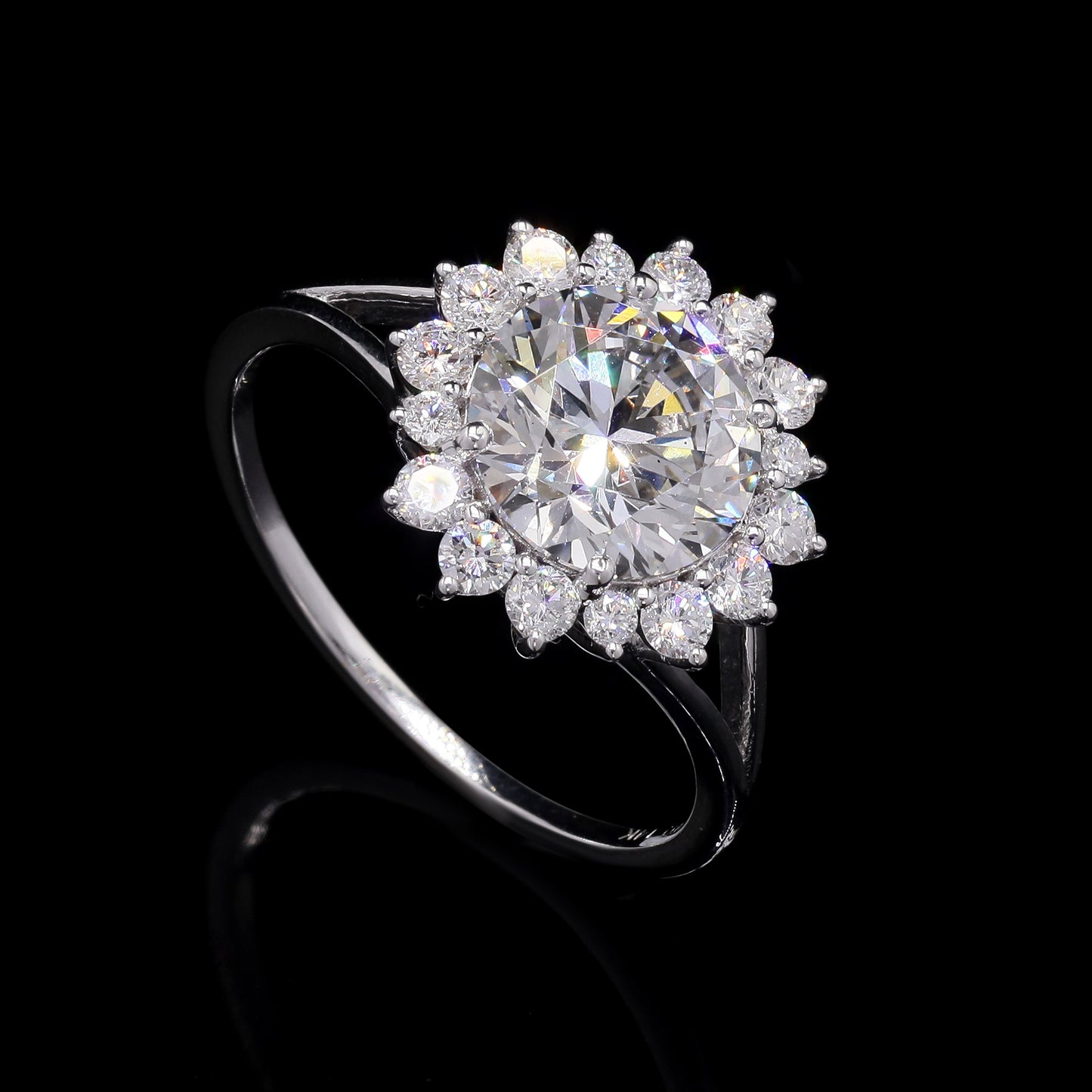 2.57 Carats Lab Grown Diamond 14K Gold Ring