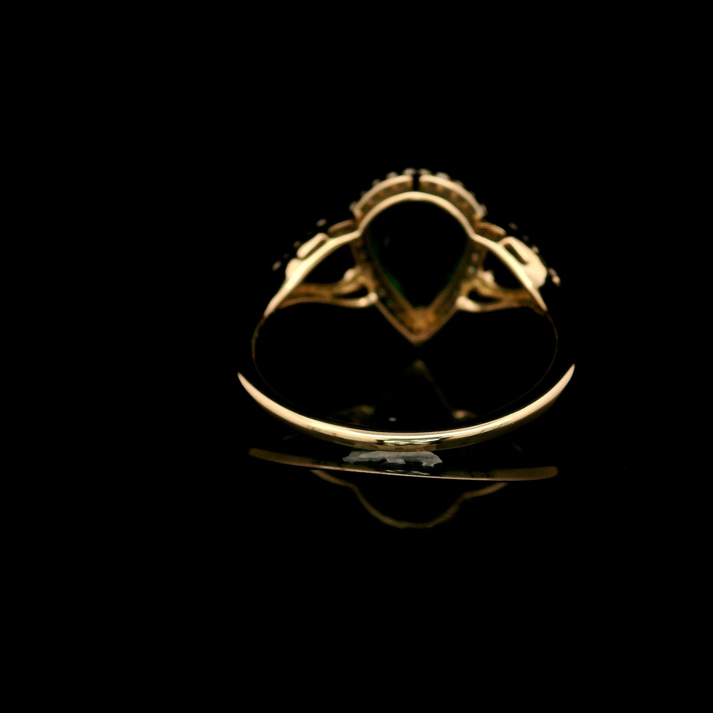 1.67 Ct Pear Mixed Cut Lab Grown Emerald 14K Gold Ring