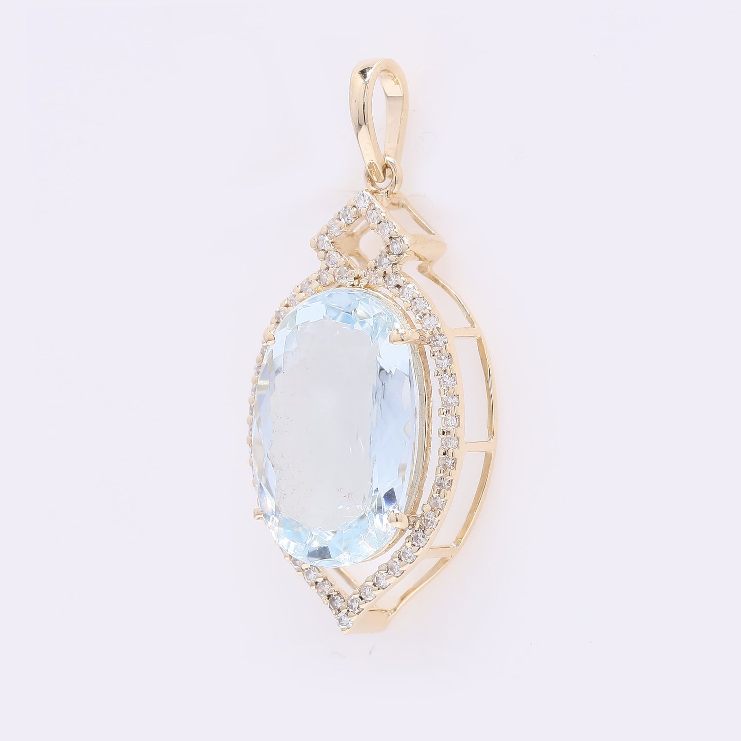 5.03 Ct Oval Mixed Cut Natural Aquamarine 14K Gold Pendant
