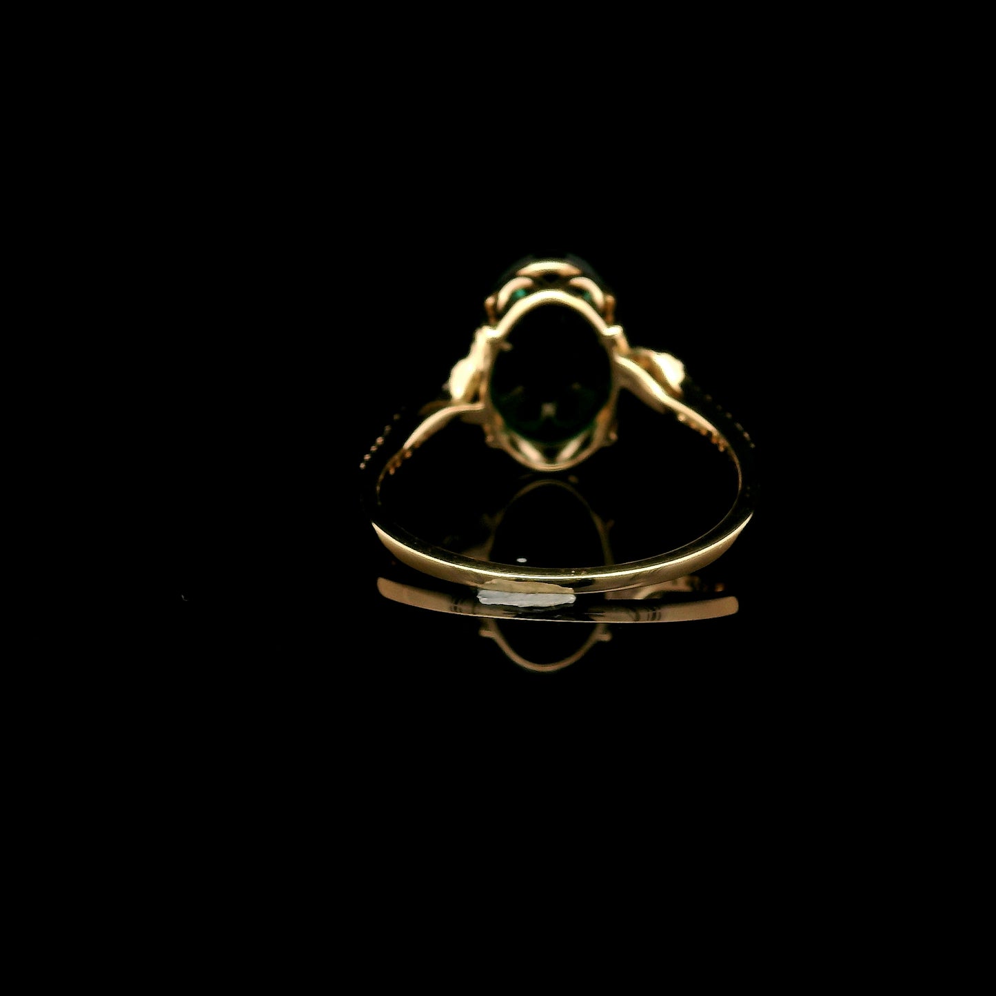 2.56 Ct Oval Mixed Cut Lab Grown Emerald 14K Gold Ring