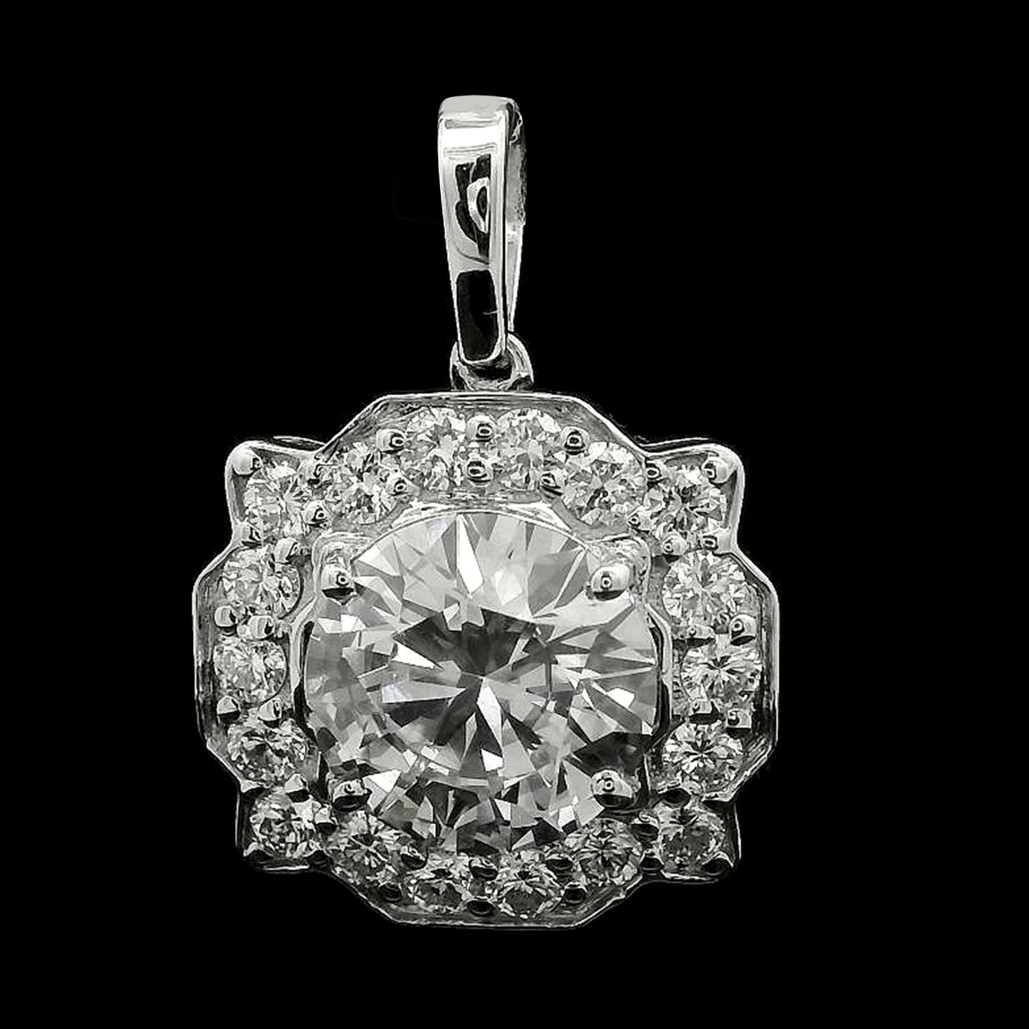 2.27 Carats Lab Grown Diamond 14K Gold Pendant