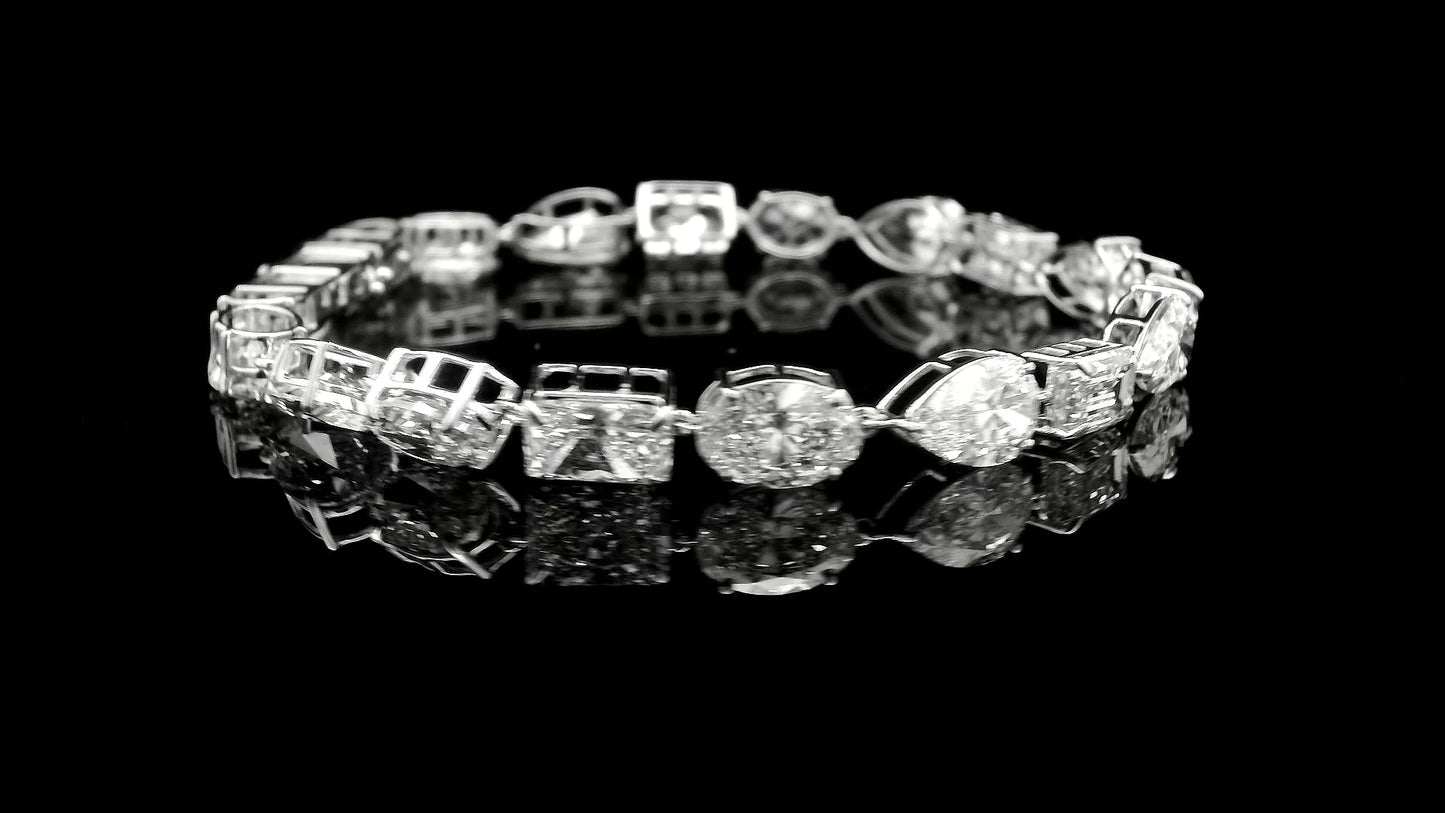 19.07 Carats Lab Grown Diamond 14K Gold Bracelet