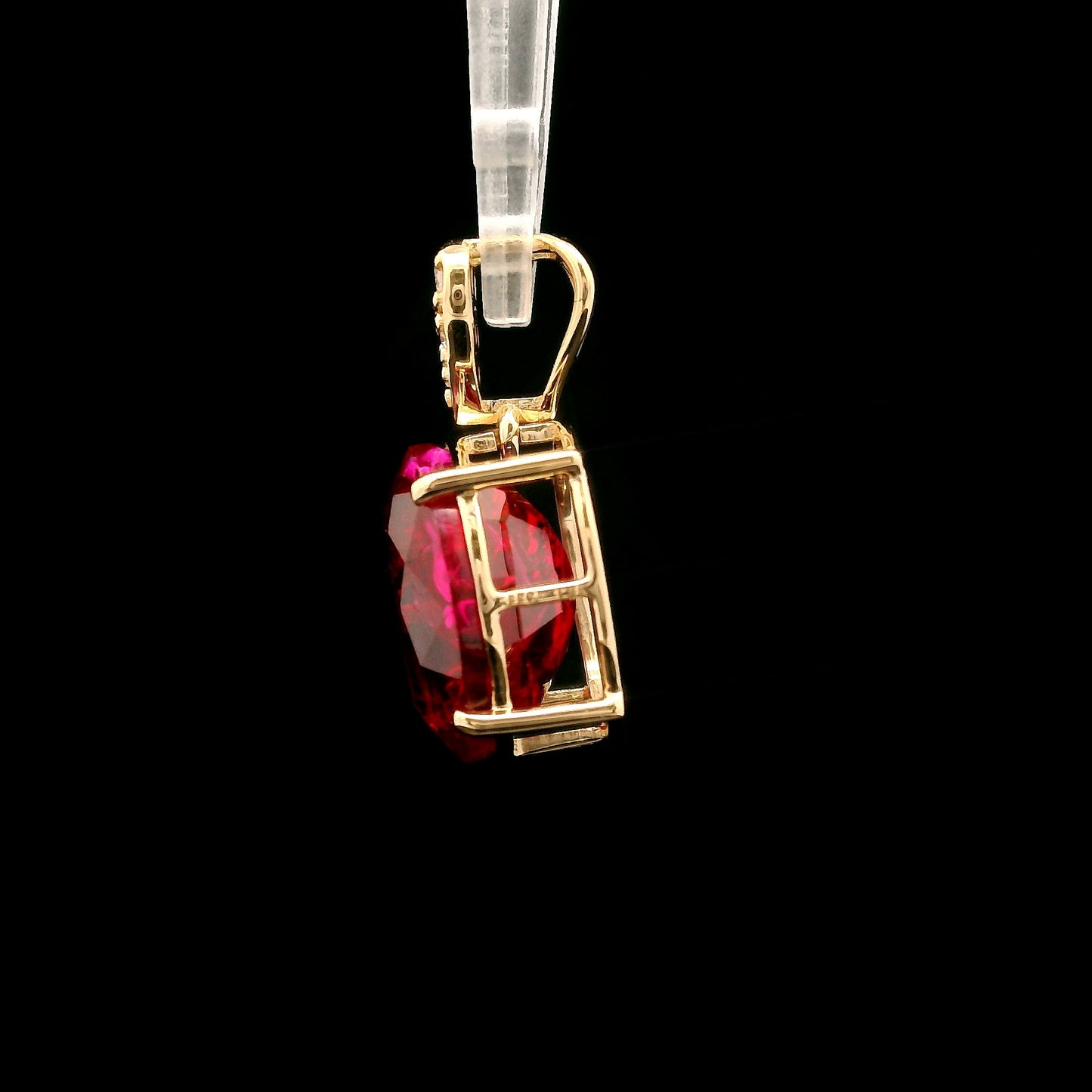 5.84 Ct Oval Mixed Cut Lab Grown Ruby 14K Gold Pendant