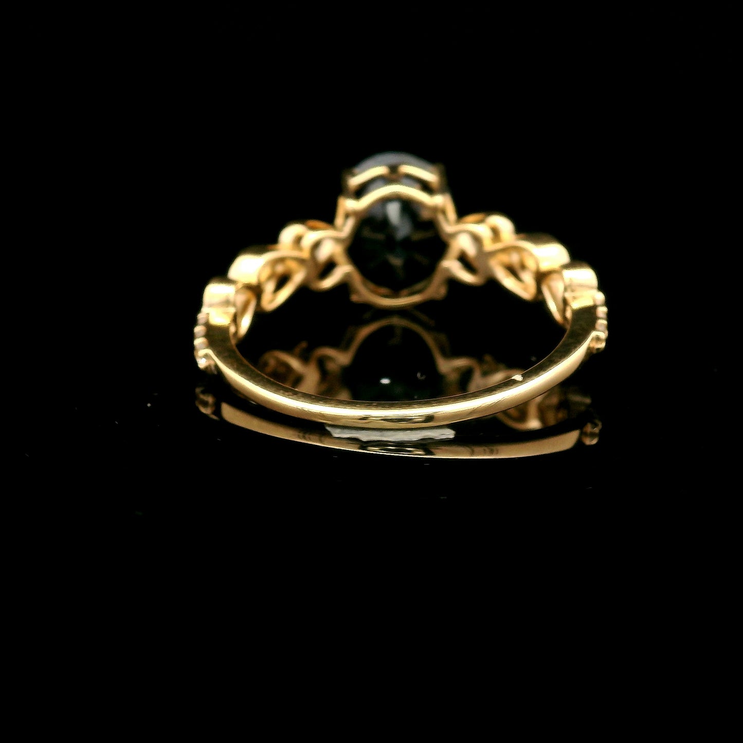 2.18 Ct Oval Mixed Cut Natural Corundum Sapphire 14K Gold Ring
