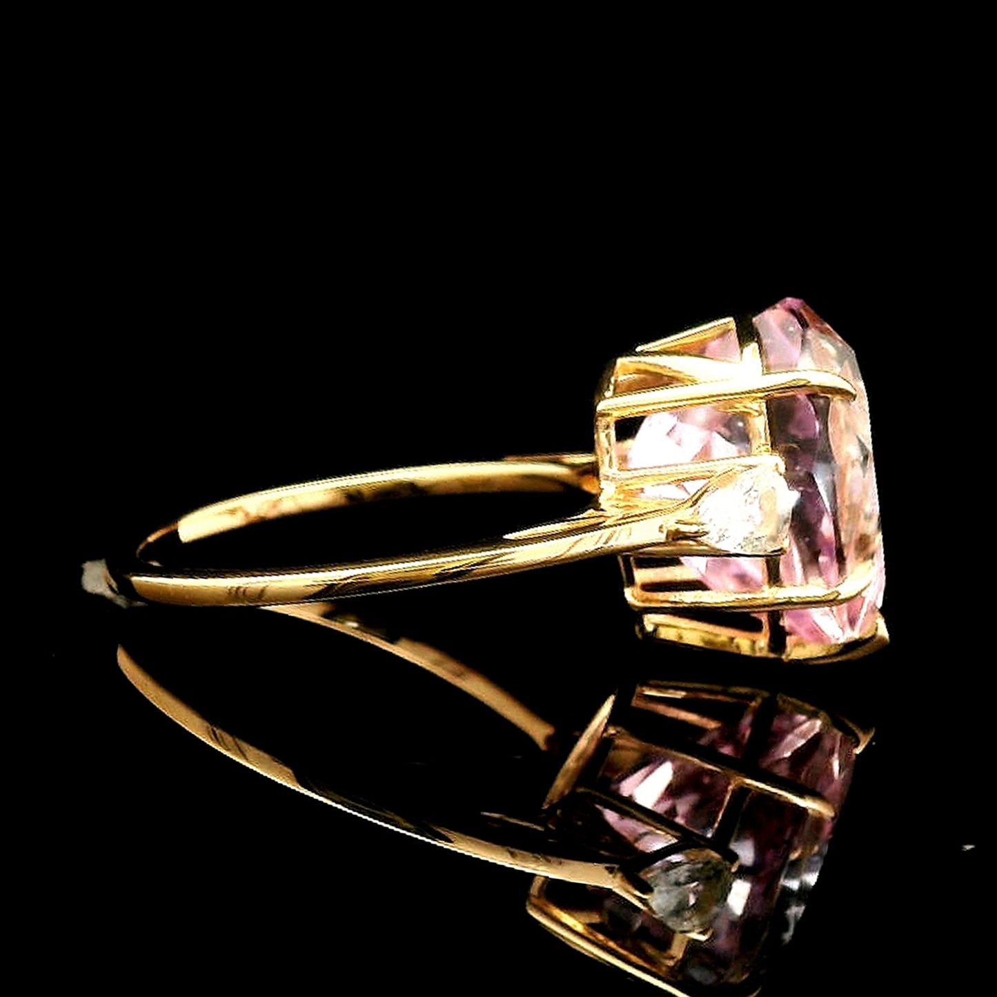 6.45 Ct Pear Kunzite 14K Gold Ring
