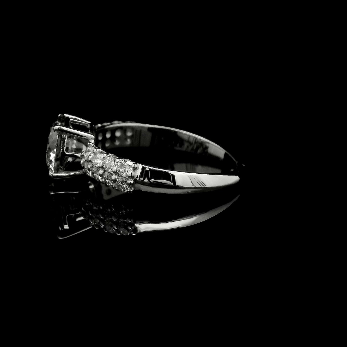 2.44 Carats Lab Grown Diamond 14K Gold Ring