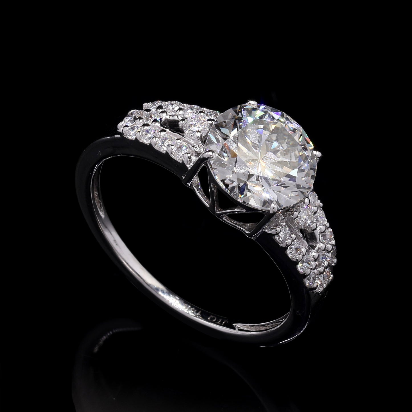 2.45 Carats Lab Grown Diamond 14K Gold Ring