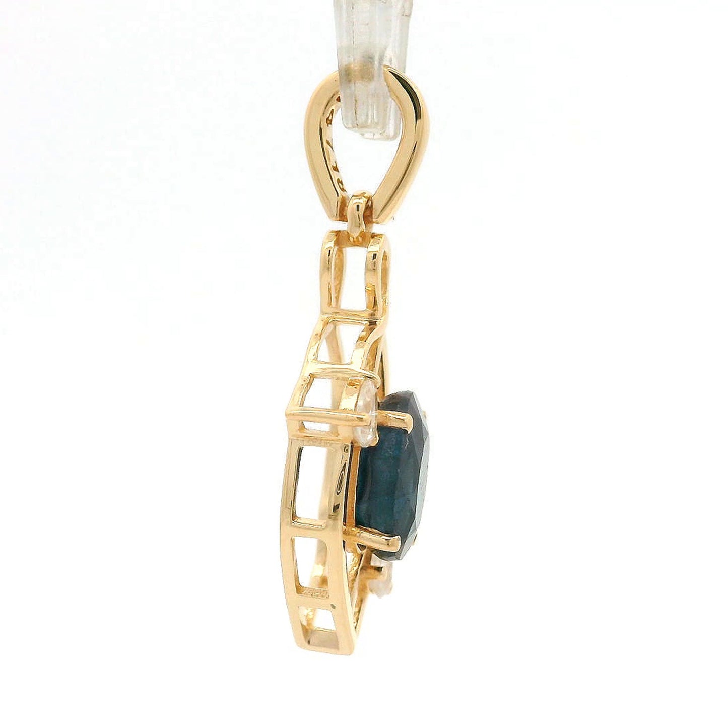1.32 Ct Oval Sapphire 14K Gold Pendant