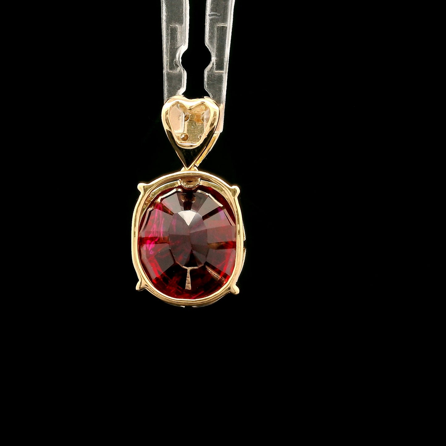 5.84 Ct Oval Mixed Cut Lab Grown Ruby 14K Gold Pendant