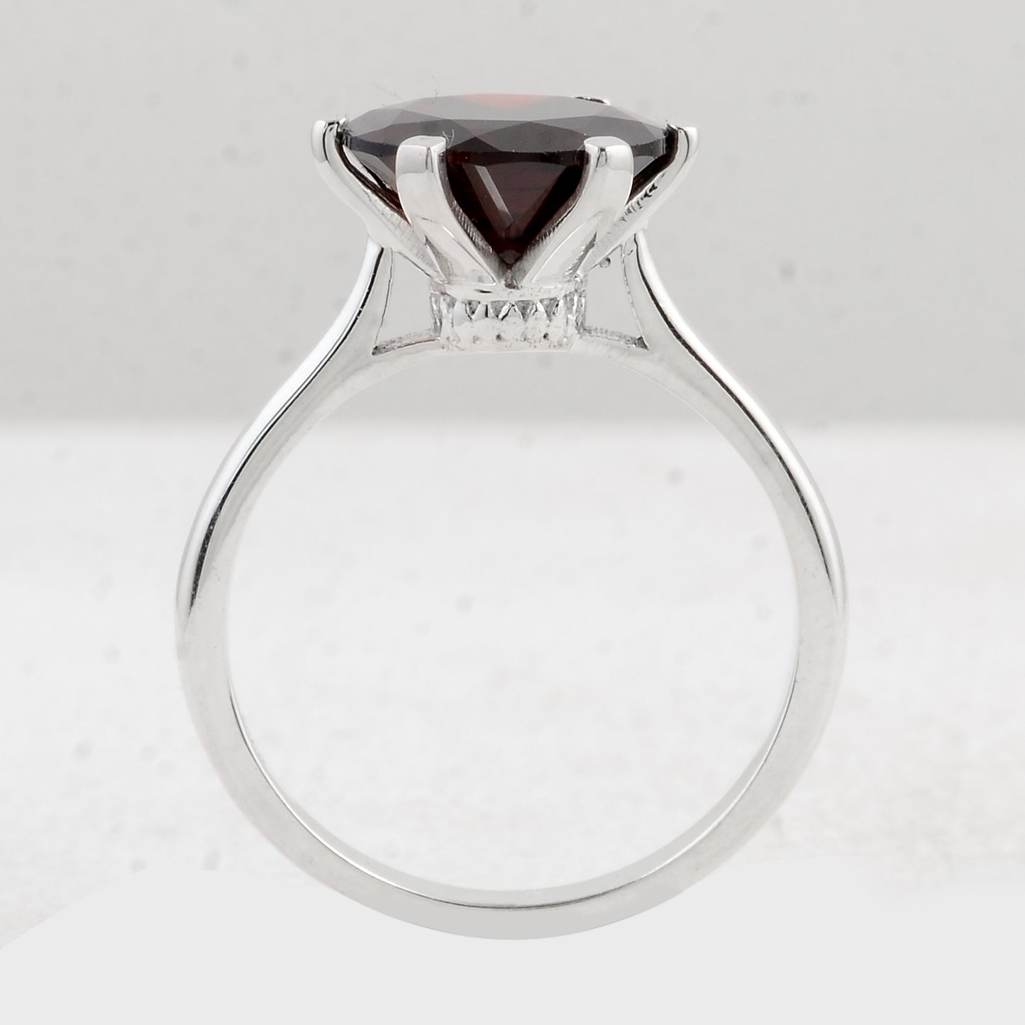 3.99 Ct Round Garnet 925 Sterling Silver Ring