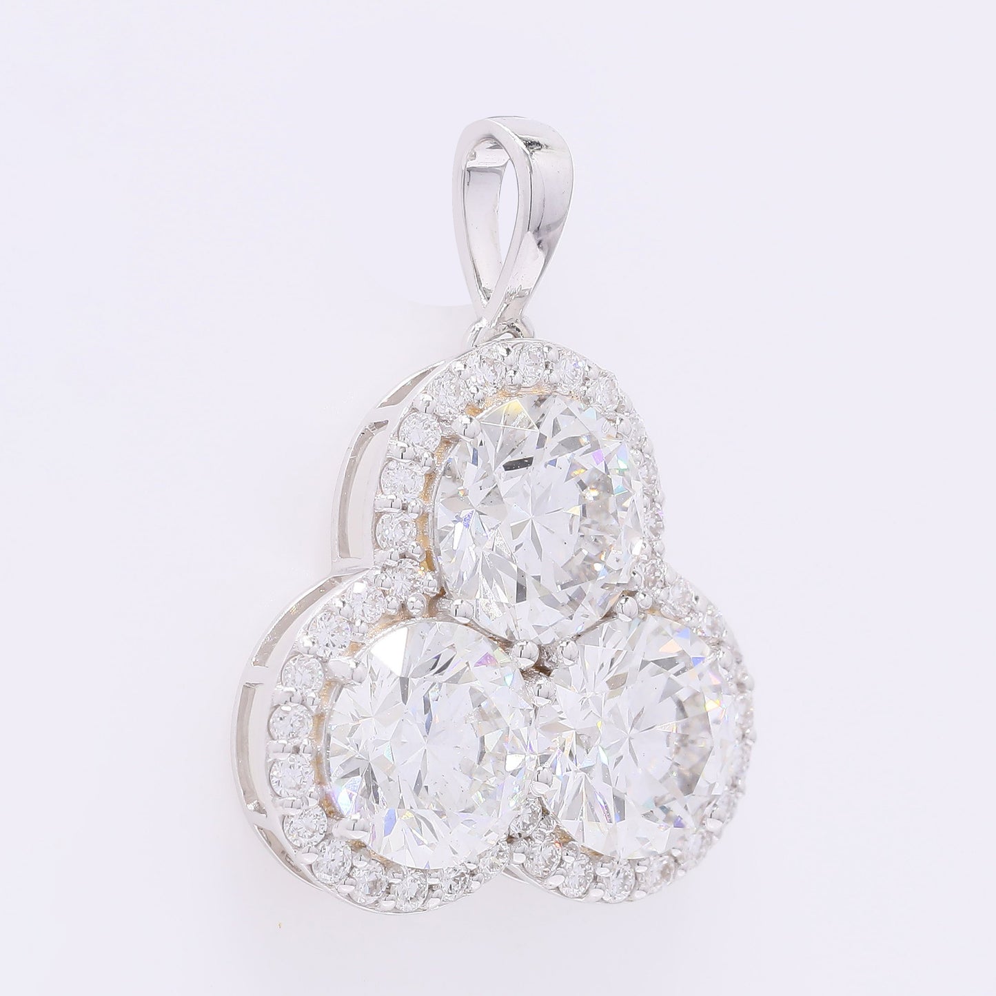 5.55 Carats Lab Grown Diamond 14K Gold Pendant
