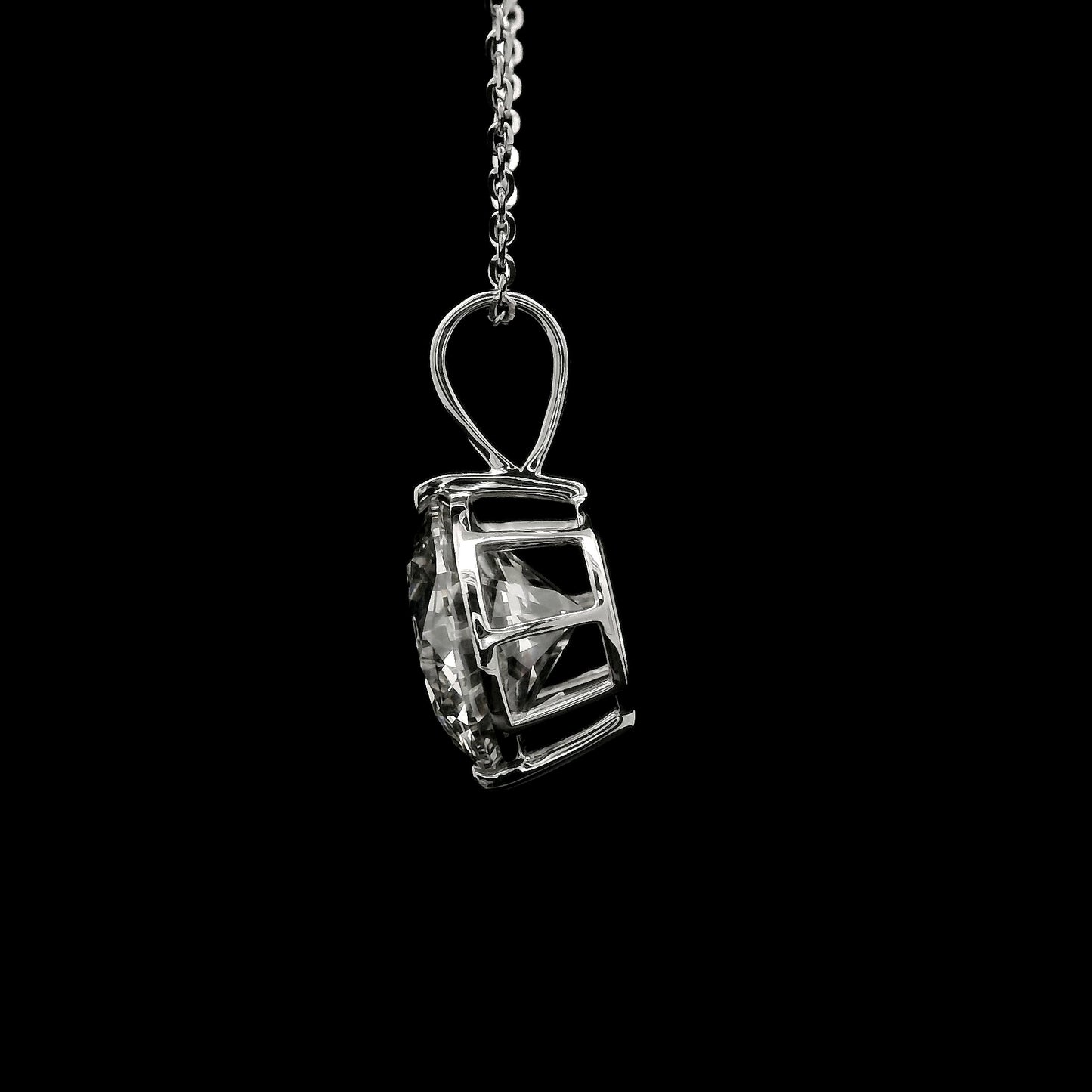 3.06 Carats Lab Grown Diamond 14K Gold Pendant