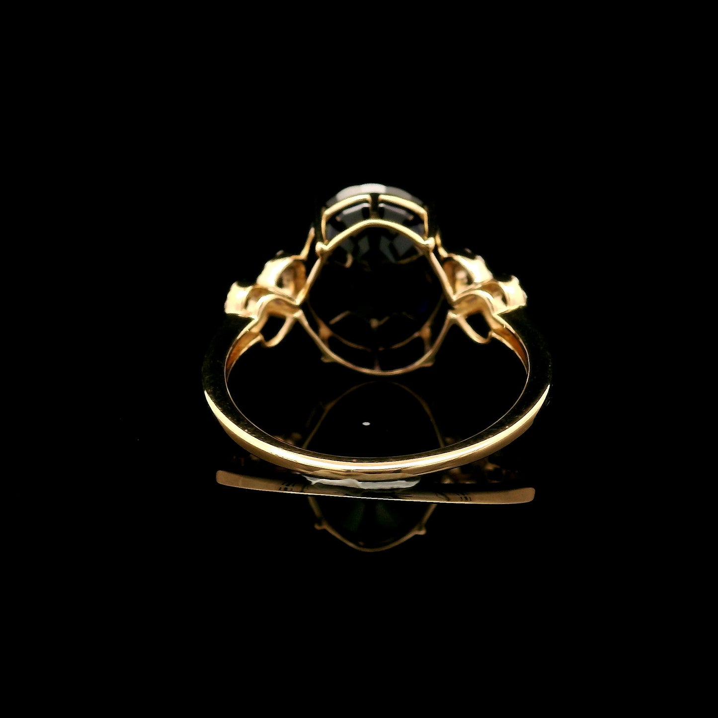 5.97 Ct Oval Mixed Cut Lab Grown Sapphire 14K Gold Ring