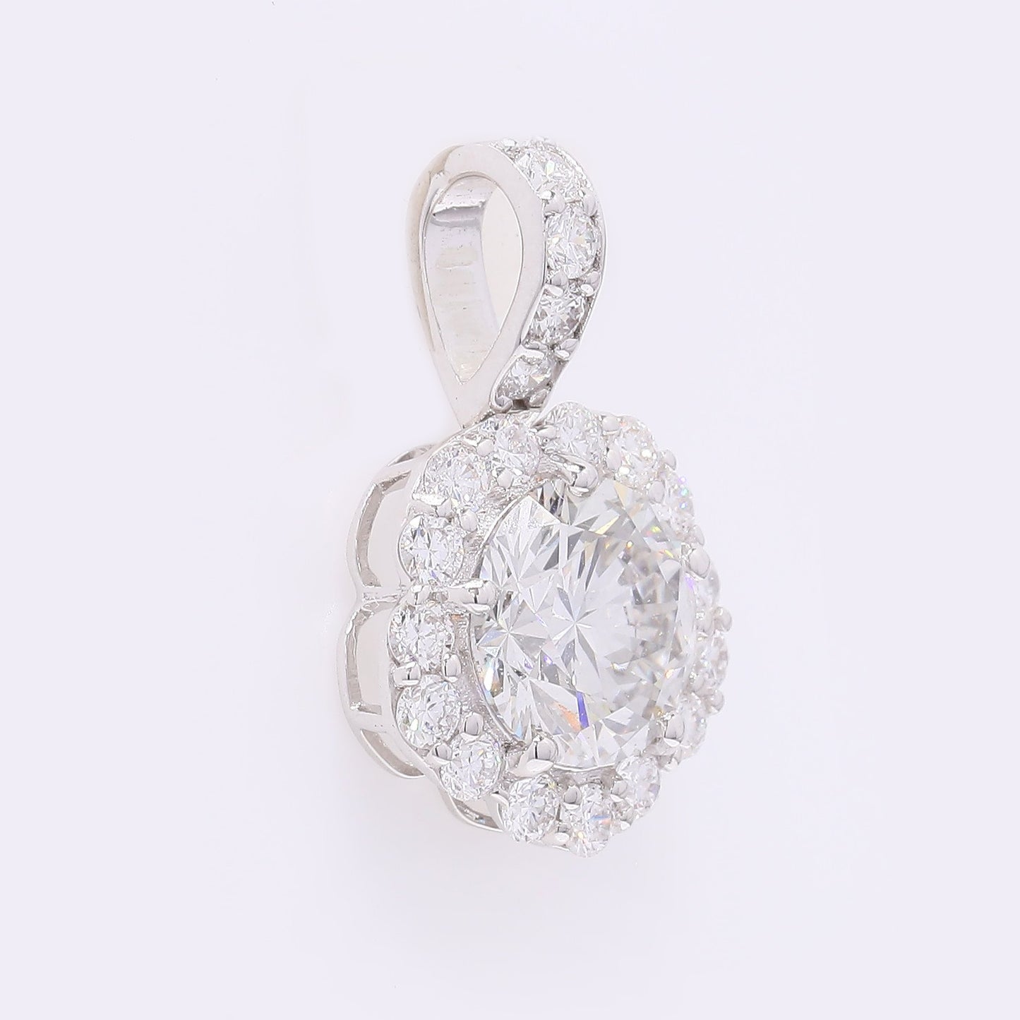 2.30 Carats Lab Grown Diamond 14K Gold Pendant