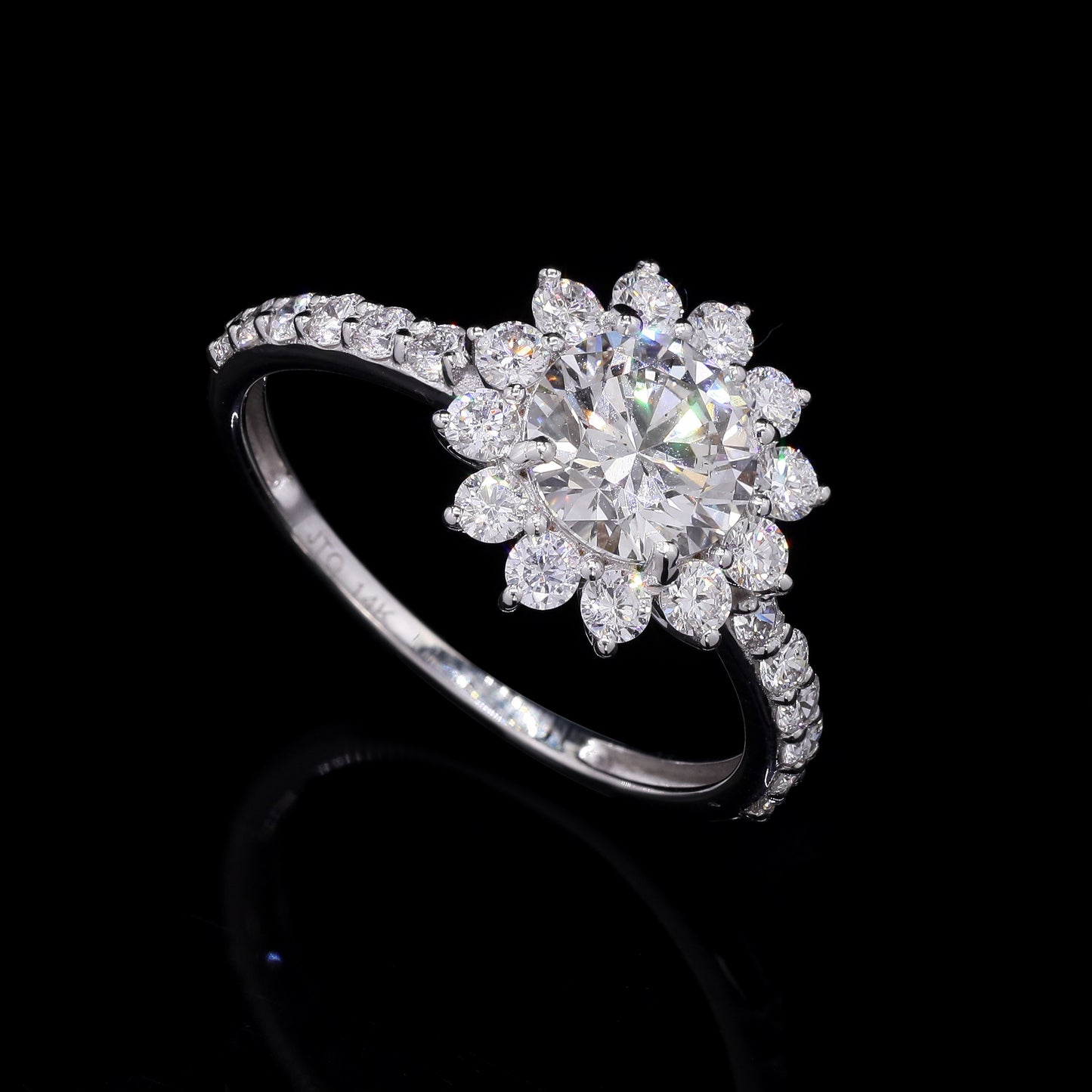 2.22 Carats Lab Grown Diamond 14K Gold Ring