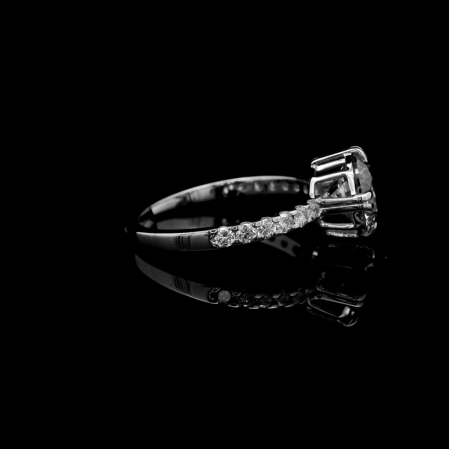 2.36 Carats Lab Grown Diamond 14K Gold Ring