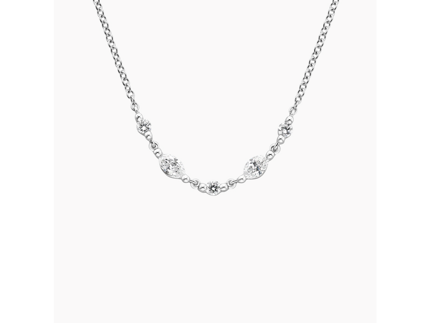 Versailles Brilliance 18K White Gold Diamond Pendant