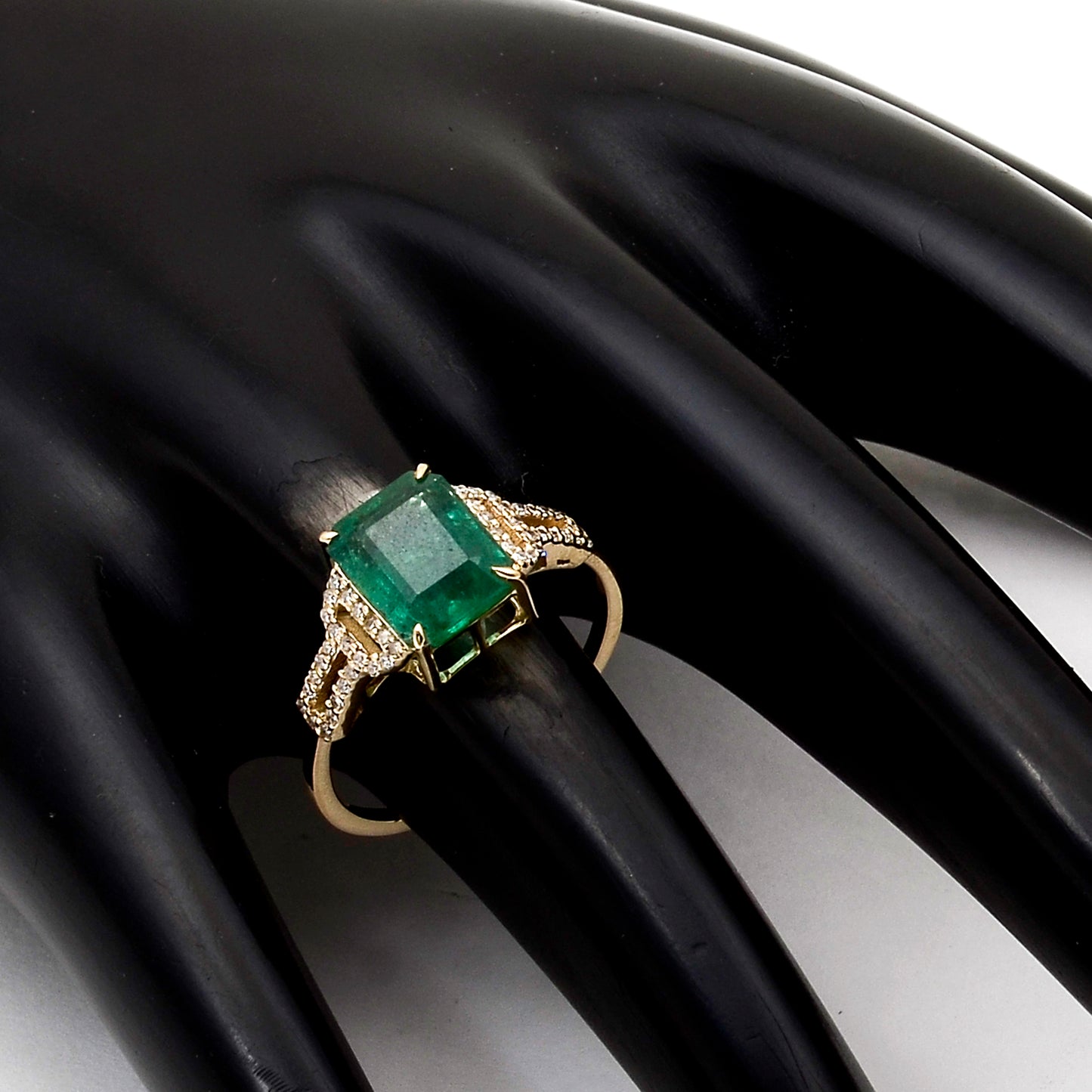 2.39 Ct Octagon Natural Emerald 14K Gold Ring