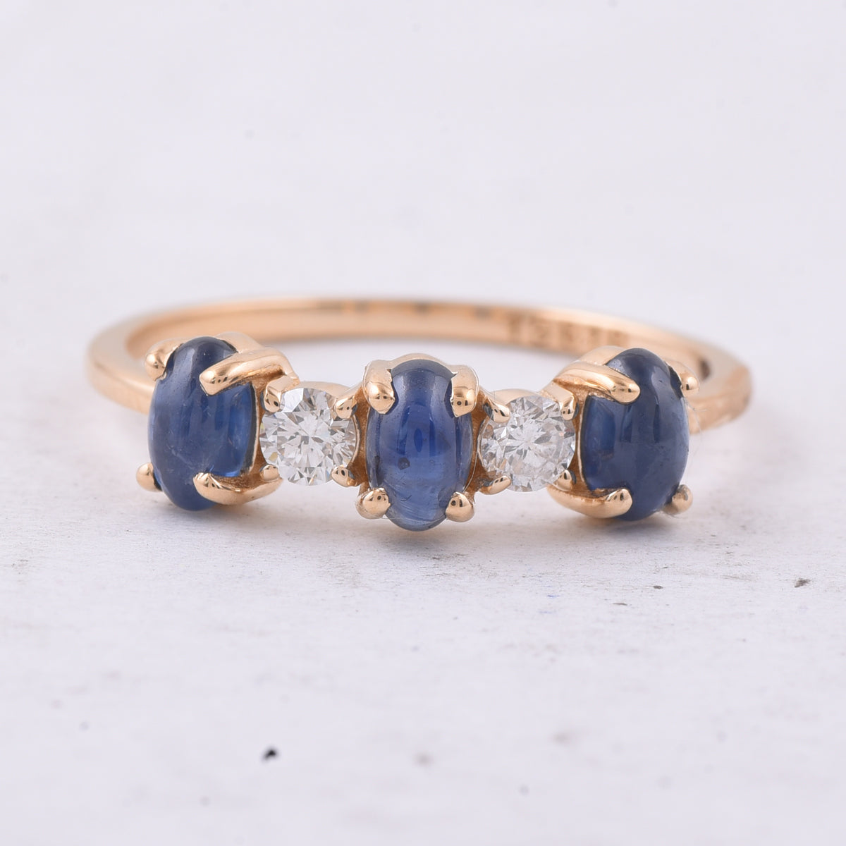 1.42 Ct Oval Cabochon Cut Natural Sapphire 14K Gold Ring