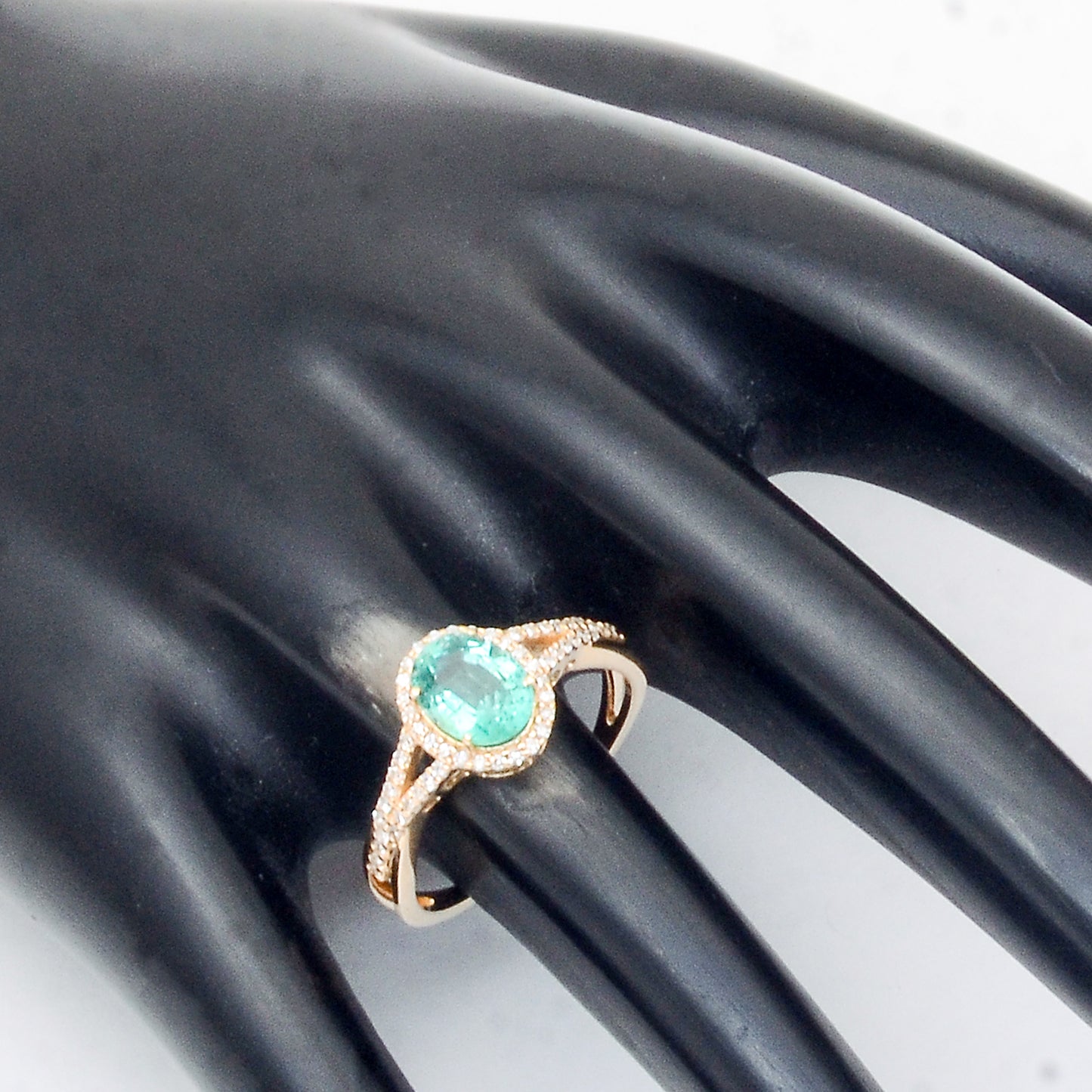 1.25 Ct Oval Mixed Cut Natural Emerald 14K Gold Ring