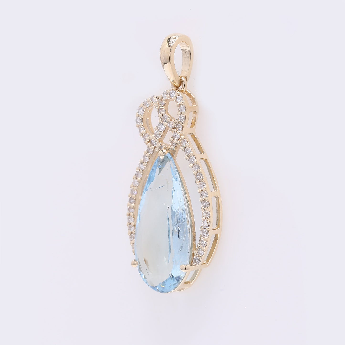 2.44 Ct Pear Mixed Cut Natural Aquamarine 14K Gold Pendant