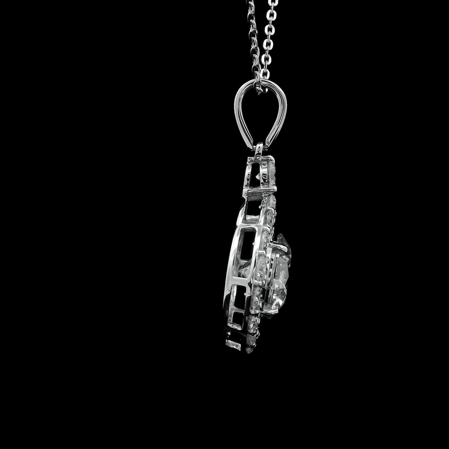 2.32 Carats Lab Grown Diamond 14K Gold Pendant