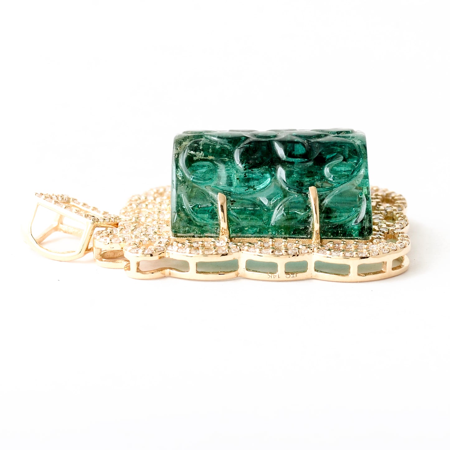 14.53 Ct Fancy Carving Natural Beryl Emerald 14K Gold Pendant