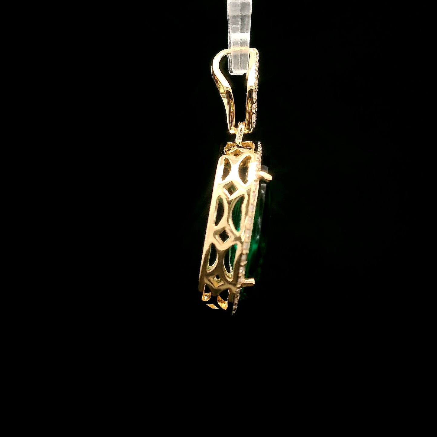 5.42 Ct Oval Mixed Cut Lab Grown Emerald 14K Gold Pendant