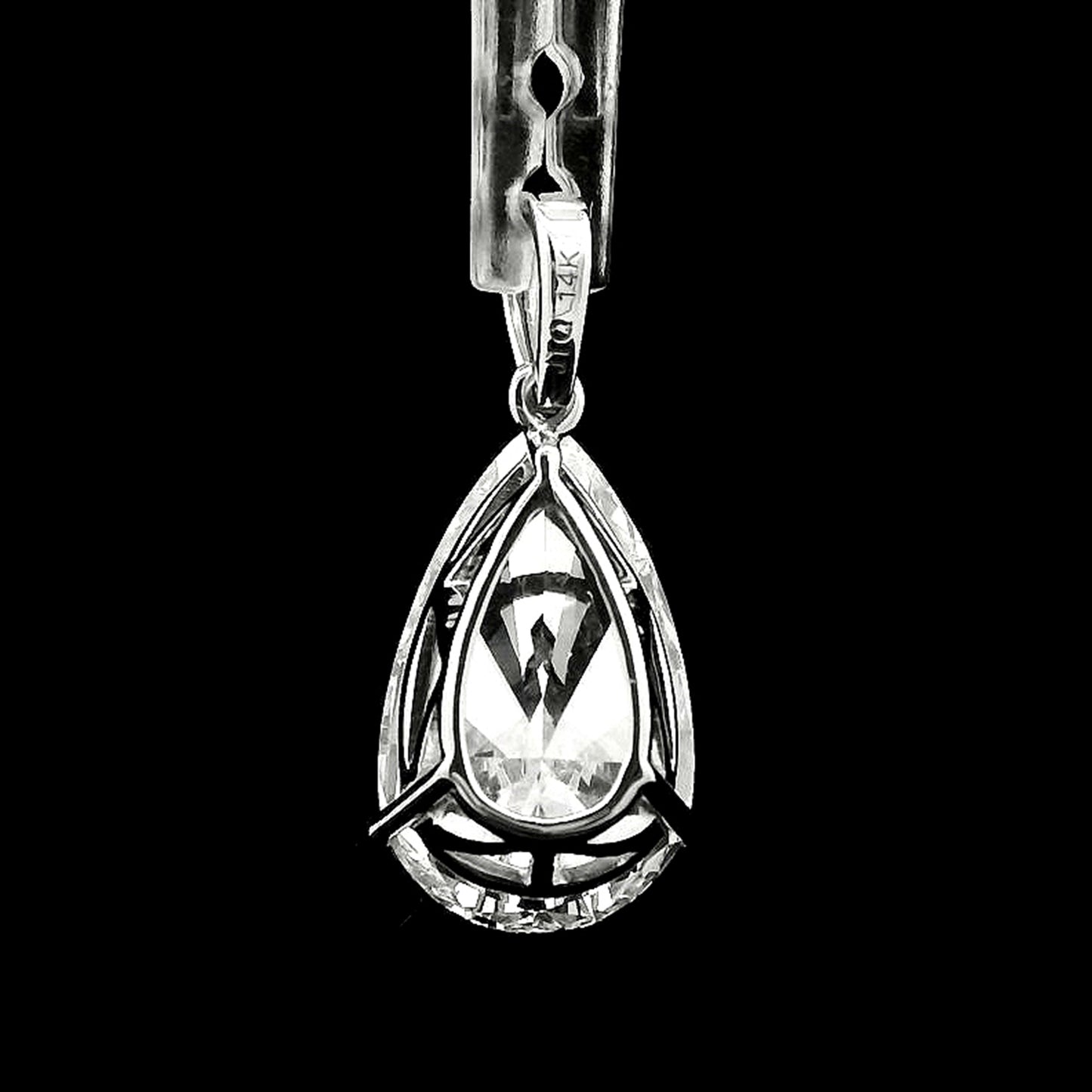 4.82 Carats Lab Grown Diamond 14K Gold Pendant