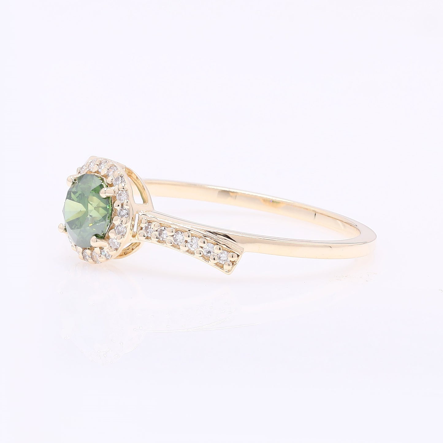 0.56 Ct Round Green Diamond 14K Gold Ring