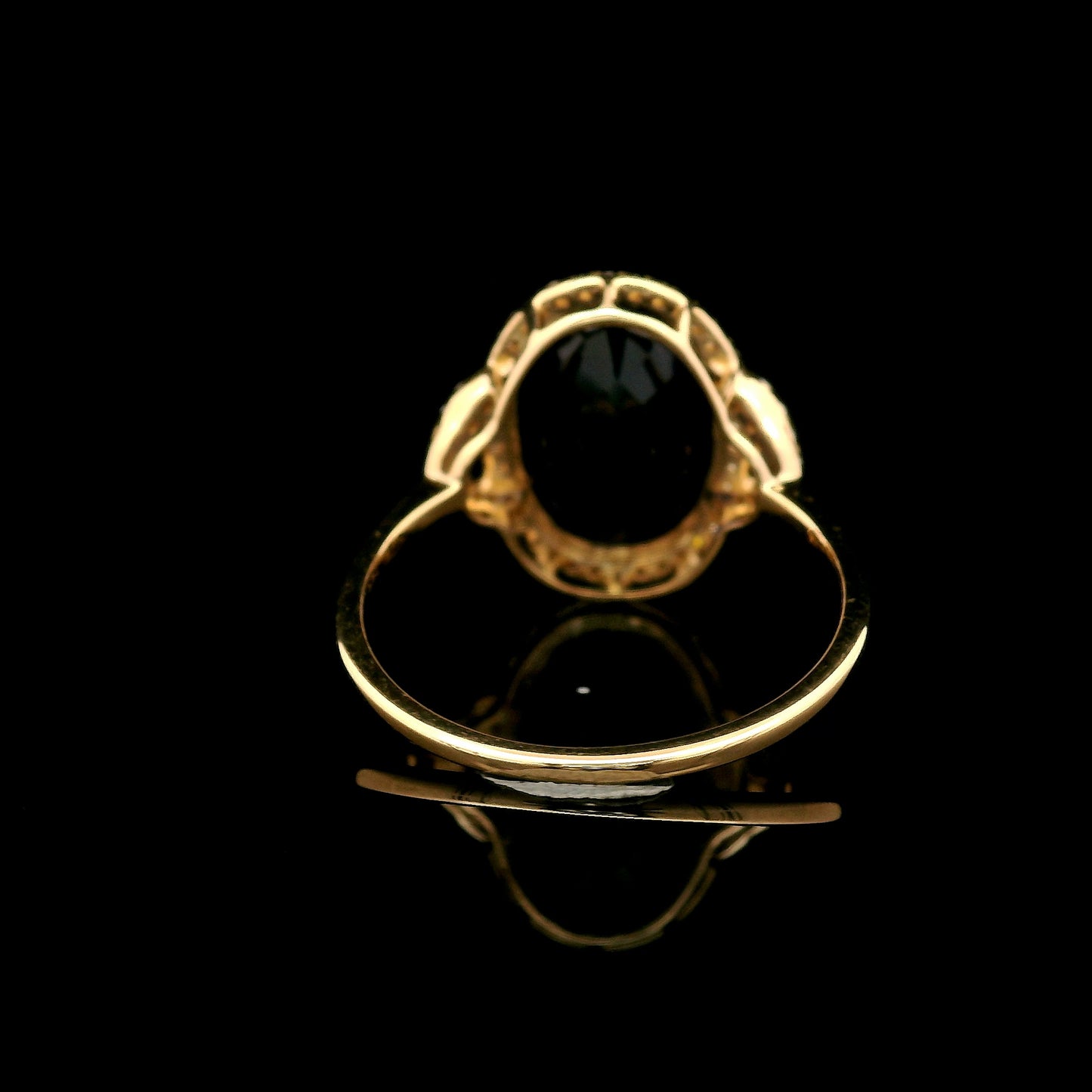 5.67 Ct Oval Mixed Cut Lab Grown Sapphire 14K Gold Ring
