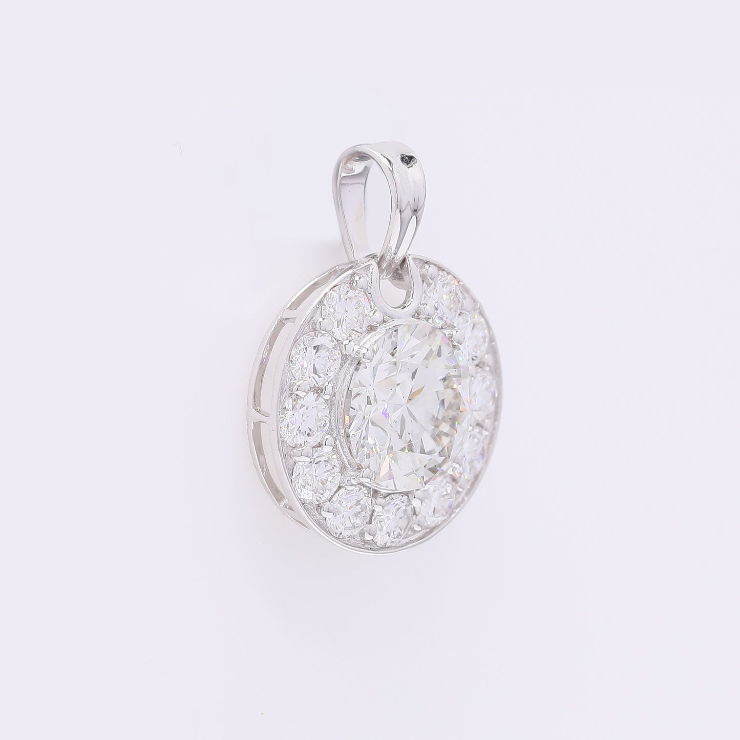 2.30 Carats Lab Grown Diamond 14K Gold Pendant