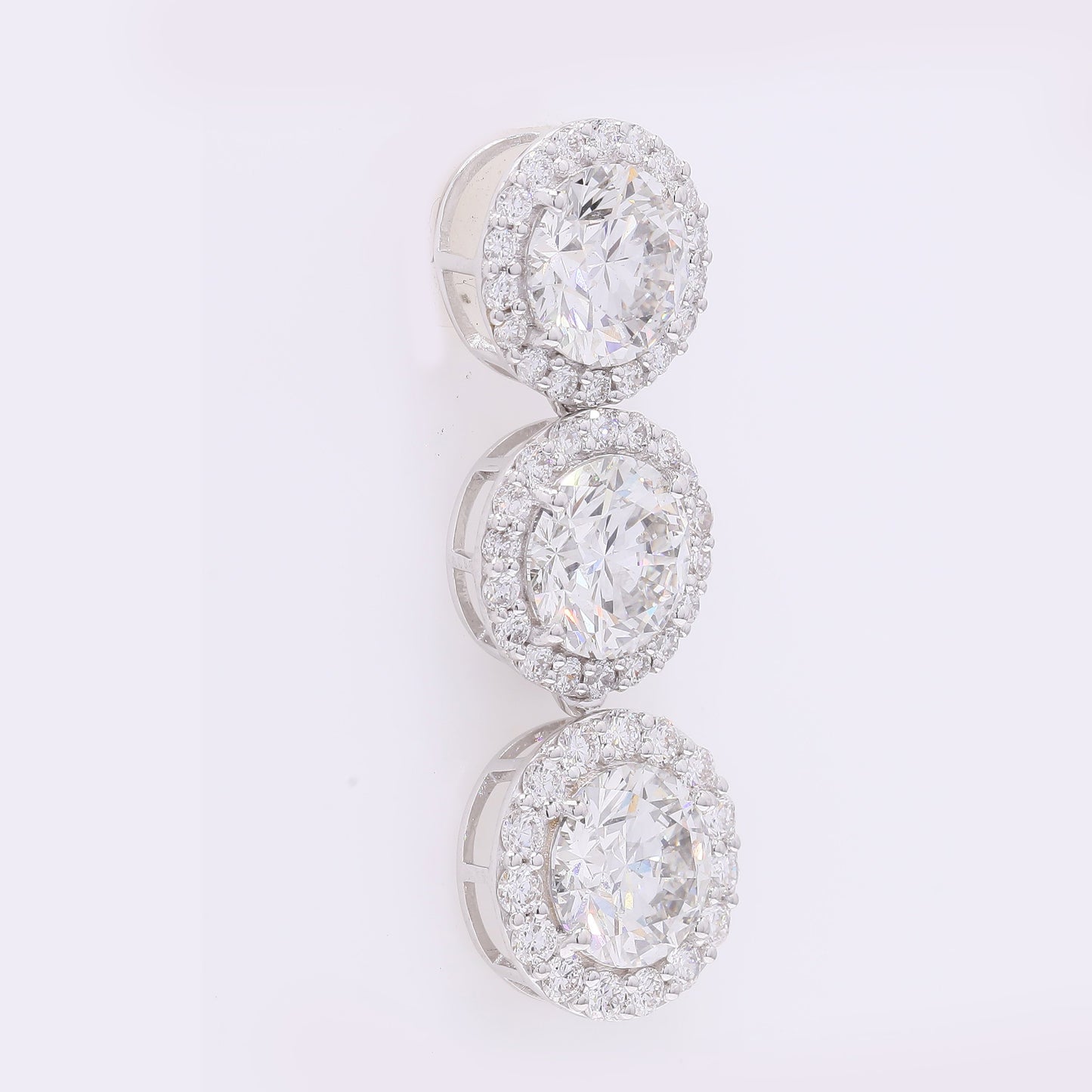 5.60 Carats Lab Grown Diamond 14K Gold Pendant