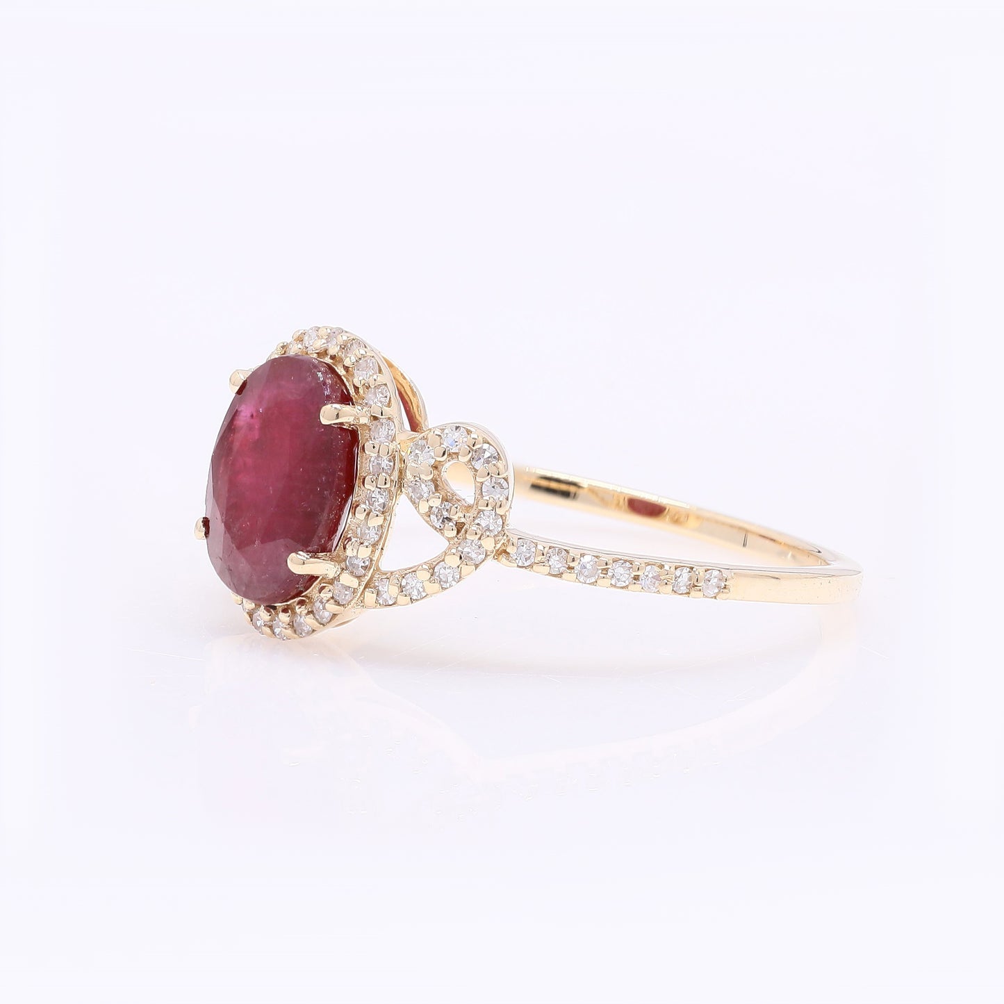 1.69 Ct Oval Mixed Cut Natural Ruby 14K Gold Ring