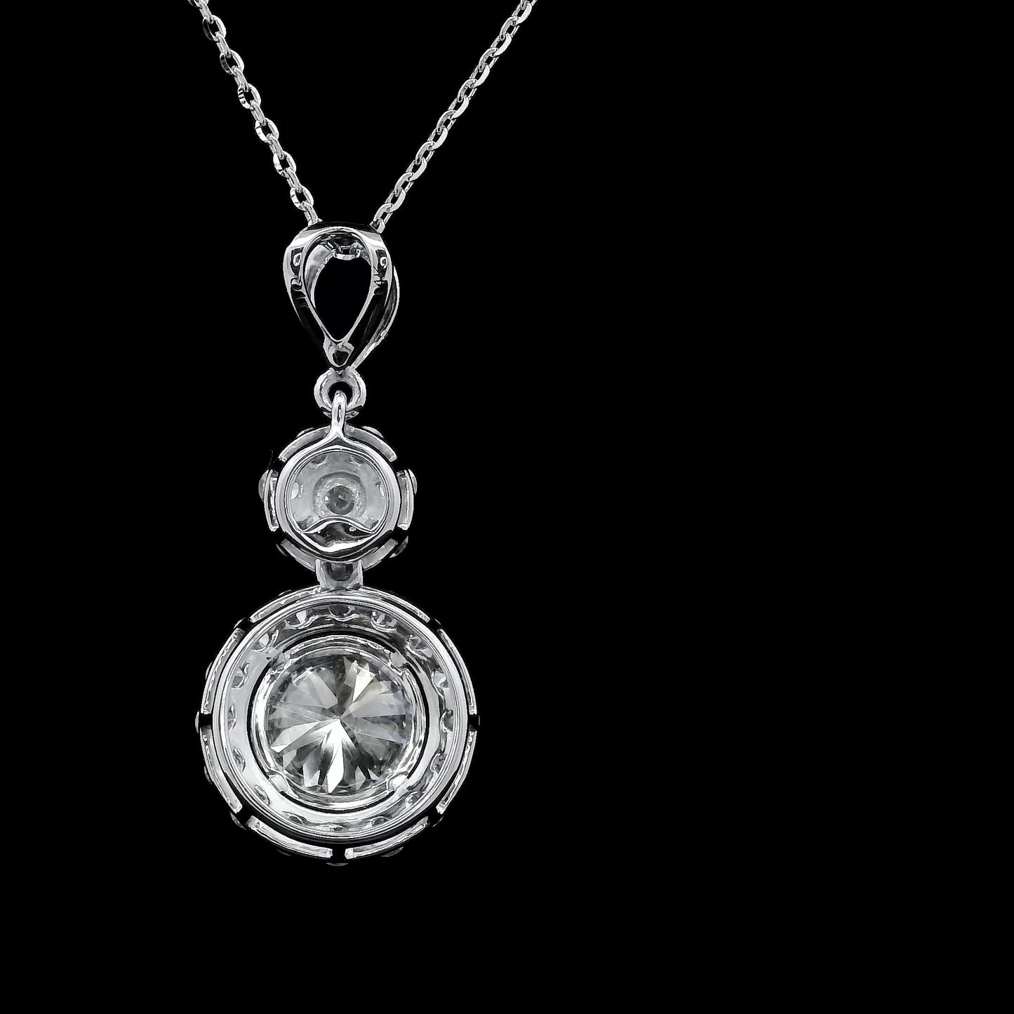 2.19 Carats Lab Grown Diamond 14K Gold Pendant
