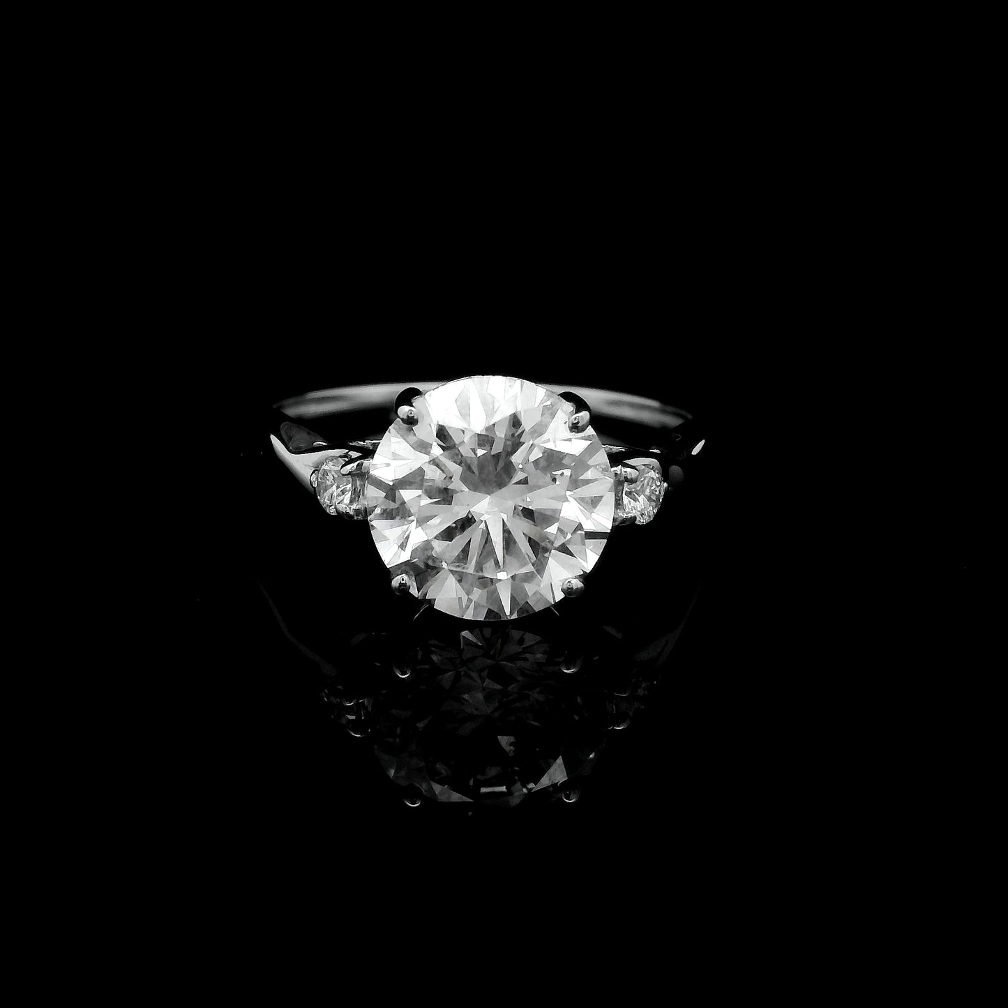 2.57 Ct Round Lab Grown Diamond 14K Gold Ring