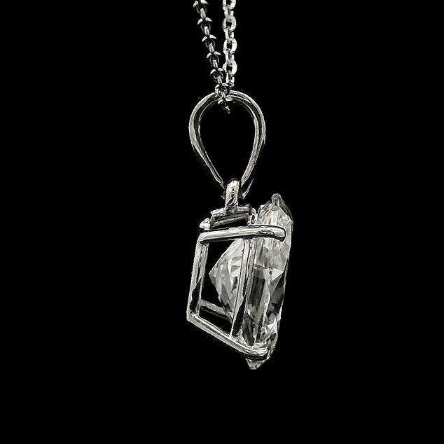 2.02 Carats Lab Grown Diamond 14K Gold Pendant