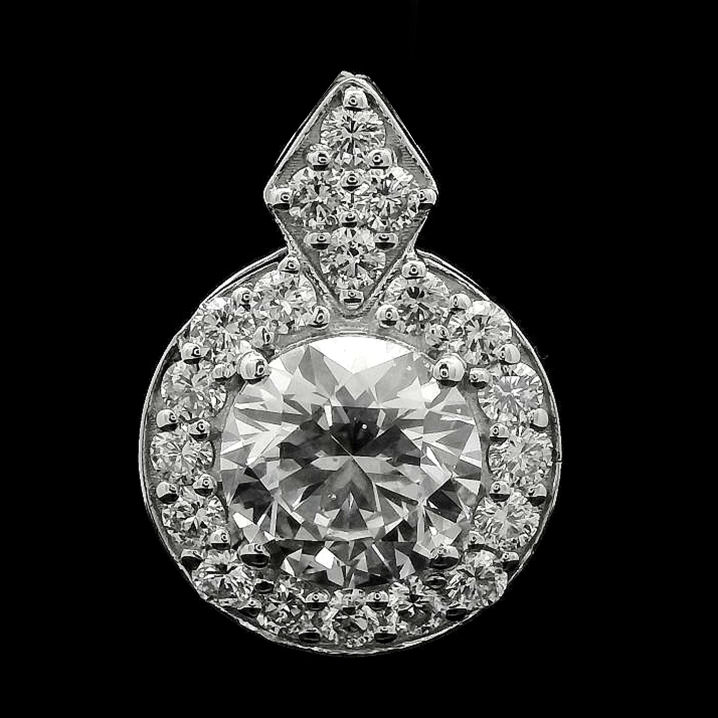 2.04 Carats Lab Grown Diamond 14K Gold Pendant