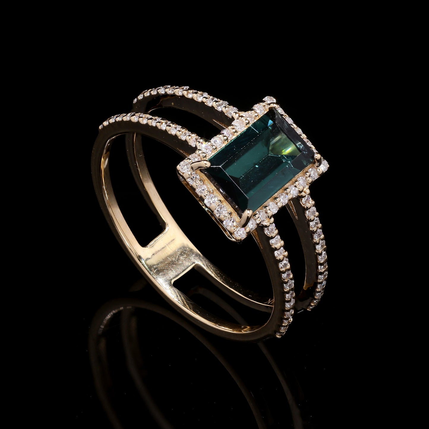 1.26 Ct Rectangular Step Cut Natural Tourmaline 14K Gold Ring