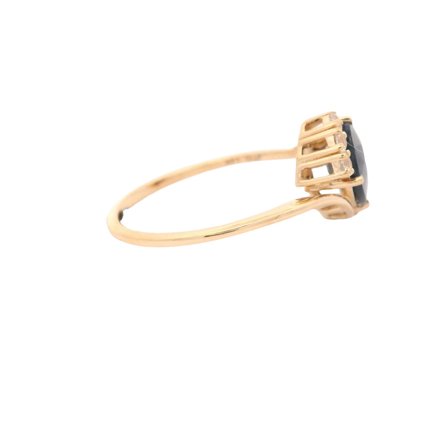 2.05 Ct Oval Sapphire 14K Gold Ring