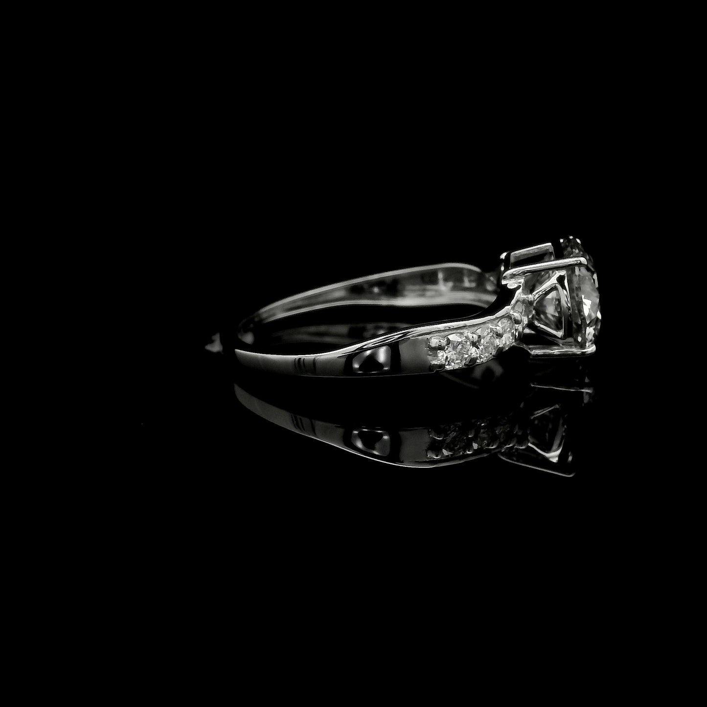 2.12 Carats Lab Grown Diamond 14K Gold Ring